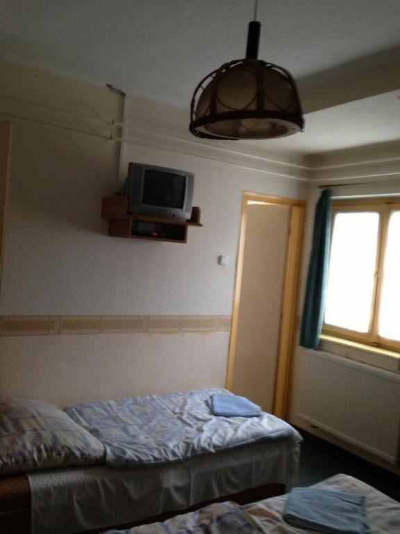 帕诺拉玛潘泽欧住宿加早餐旅馆 塔塔班亚 外观 照片